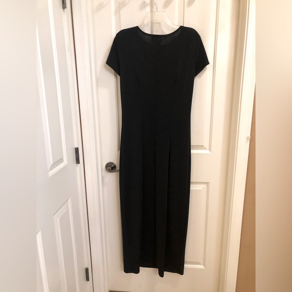 ✨REDUCED✨Benjamin A Black Maxi Dress
